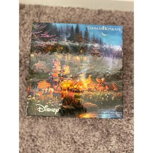 CEACO THOMAS KINKADE Mickey and Minnie Sweetheart Campfire 750 Pieces Jigsaw
